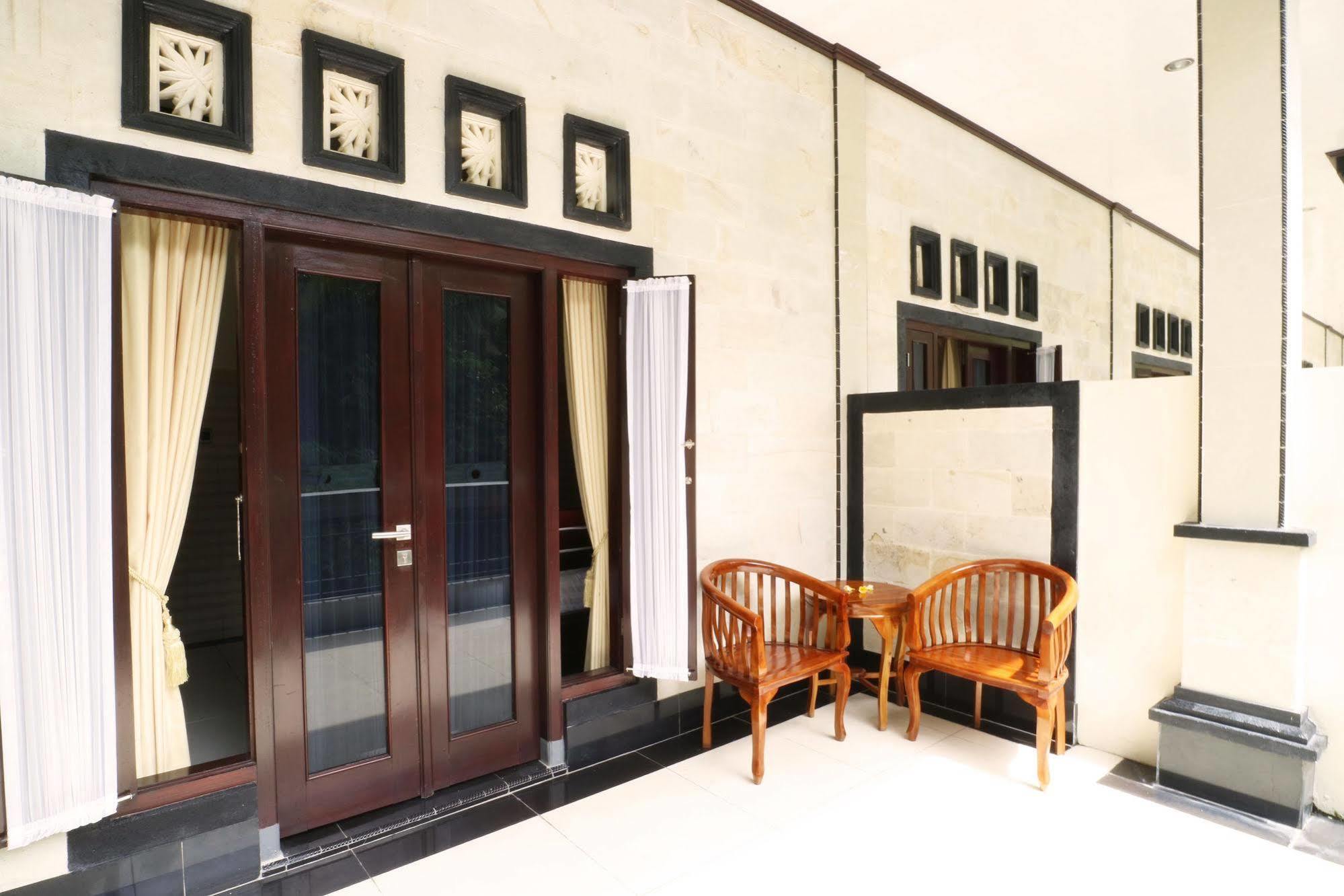 Oyo 91925 Ijo Eco Lodge Hotel Mengwi Екстериор снимка
