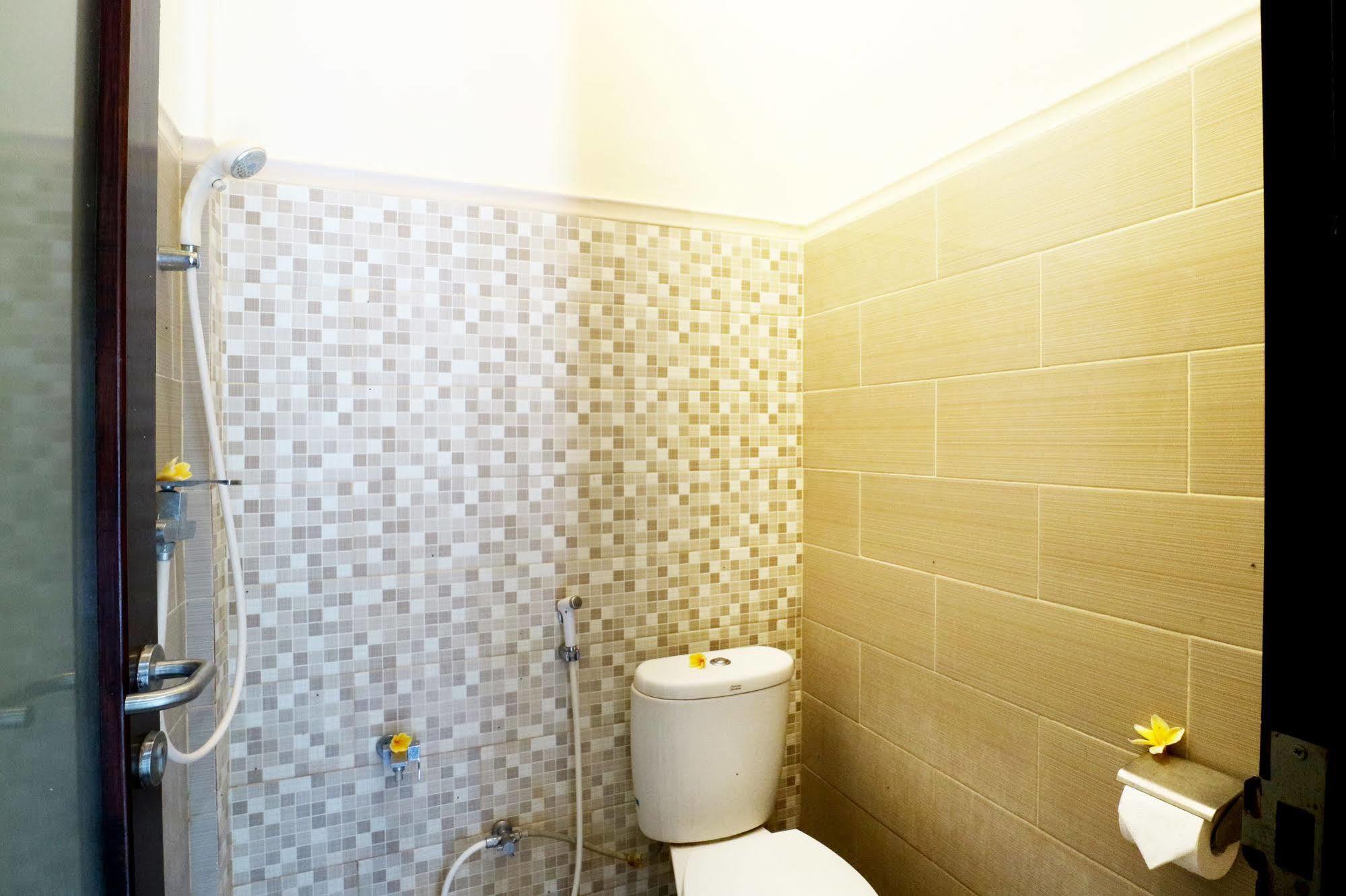 Oyo 91925 Ijo Eco Lodge Hotel Mengwi Екстериор снимка